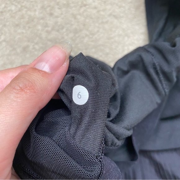 Lululemon City Tank - Picture 8 of 11